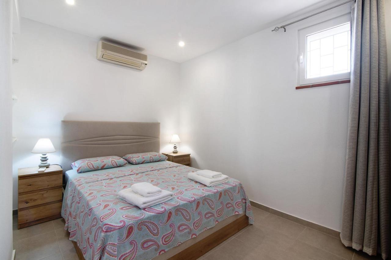 Adelino Guest House 오양 외부 사진
